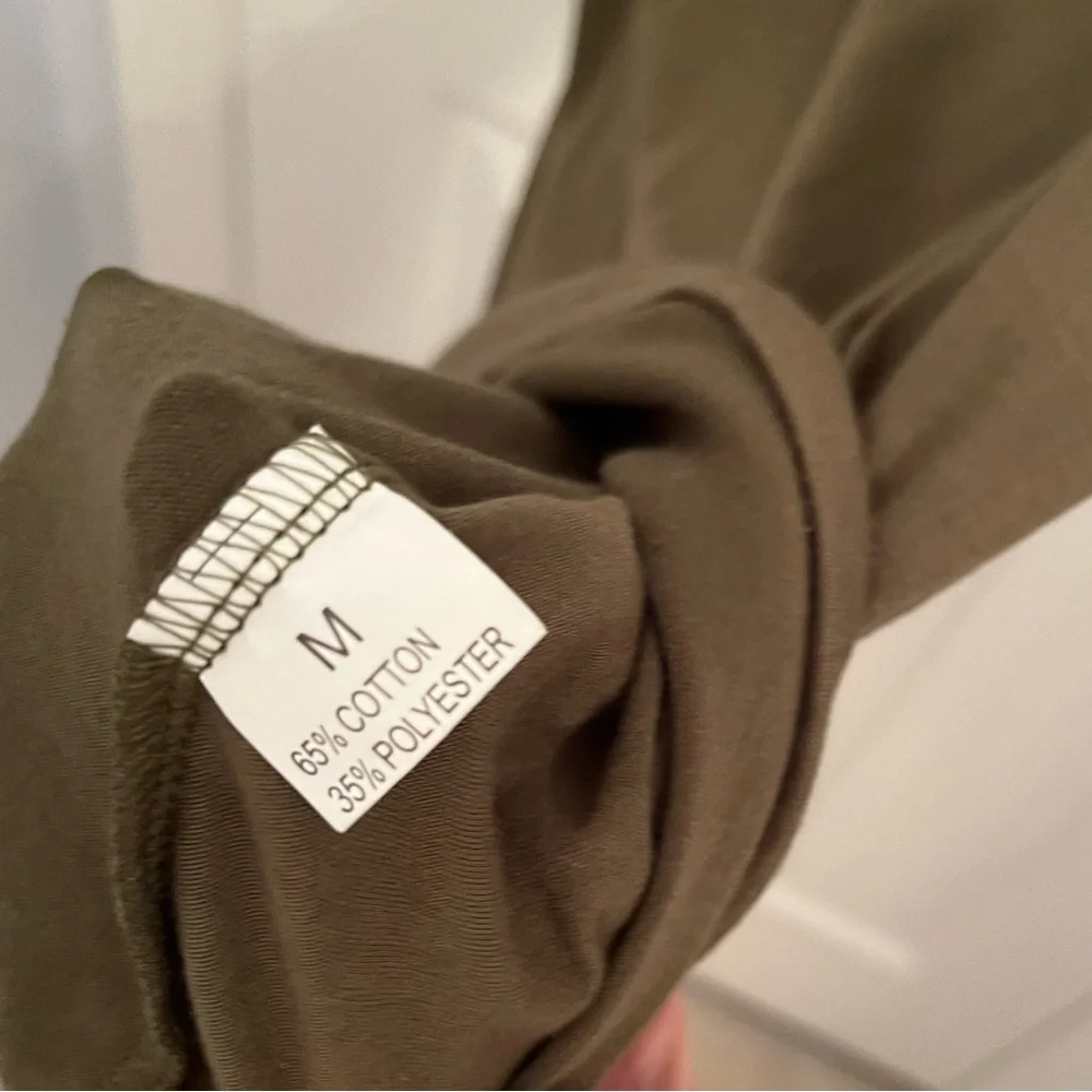 WE THE PEOPLE Medium olive green cotton poly blend unisex tank top like New - Picture 5 of 8